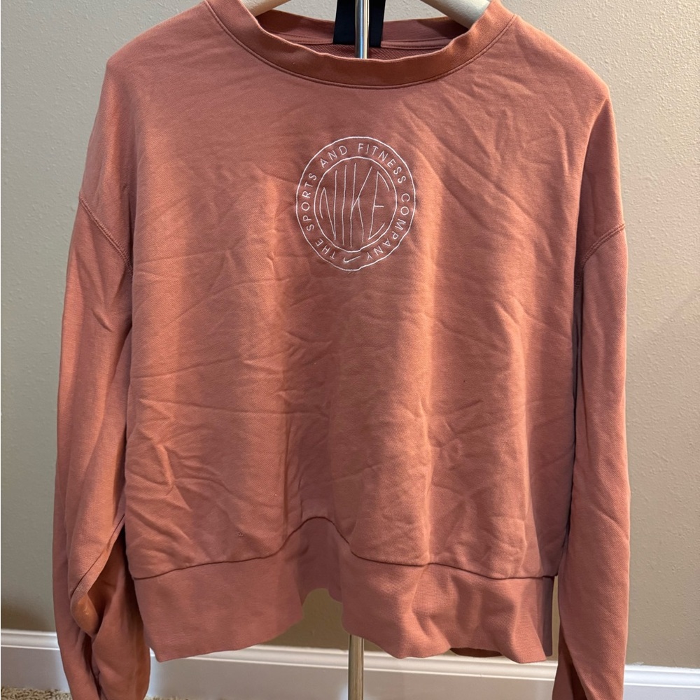 Nike Women’s Brown Sweatshirt Size 1X with Embroidered Logo